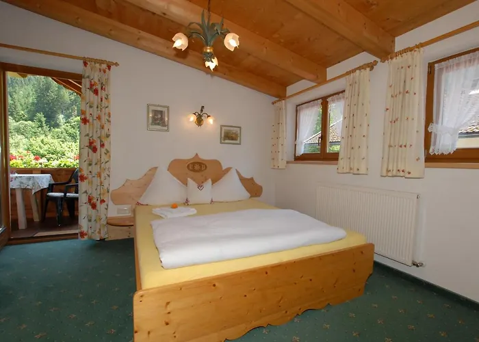 Haus Tasser شقة *