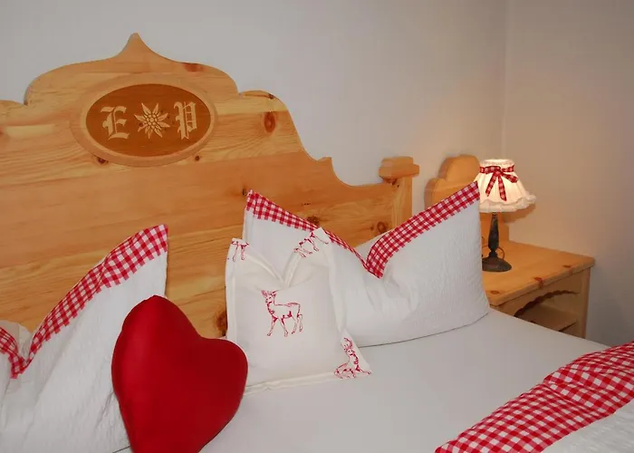 Haus Tasser مايرهوفن